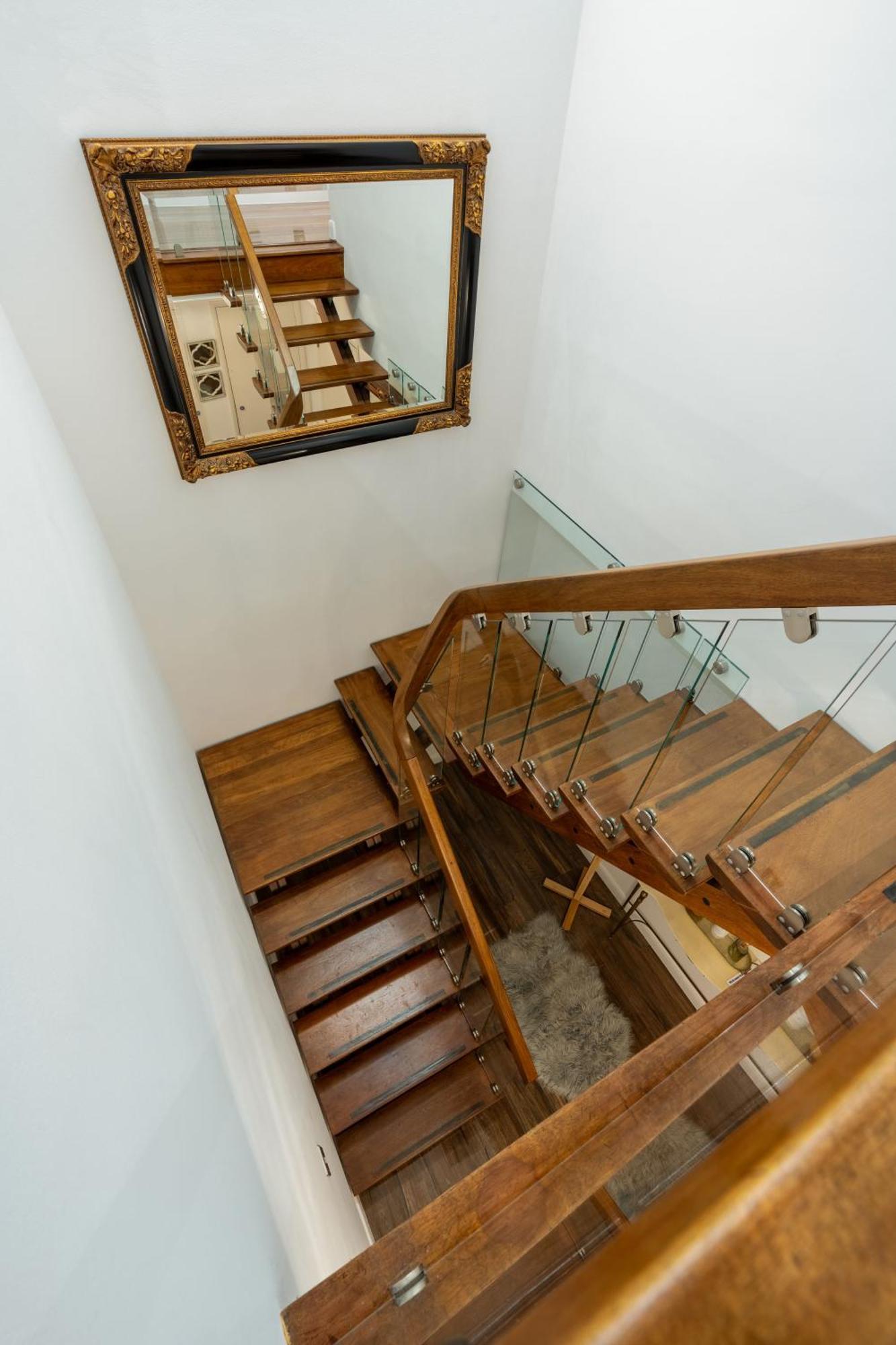 On The Beach Penthouse With Sea View - 3 Bedrooms - Roof Balcony - Spa, Sauna, Gym And Pool - Sleeps 6 Брайтонн Экстерьер фото
